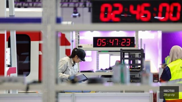战绩亮眼,美国王牌战,队瞄准,加拿大28彩票,加拿大28开奖,实时开奖结果,历史数据,开奖预测,走势图